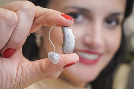 Aparelhos auditivos